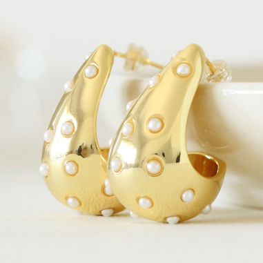 ARETES EN FORMA DE GOTAS CON MINI PERLAS