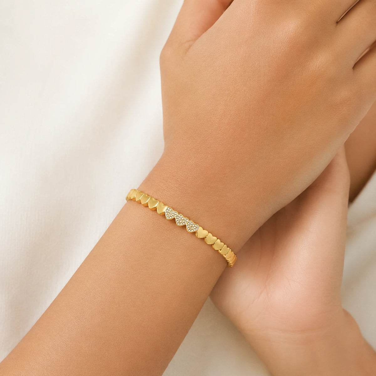 Brazalete Corazones