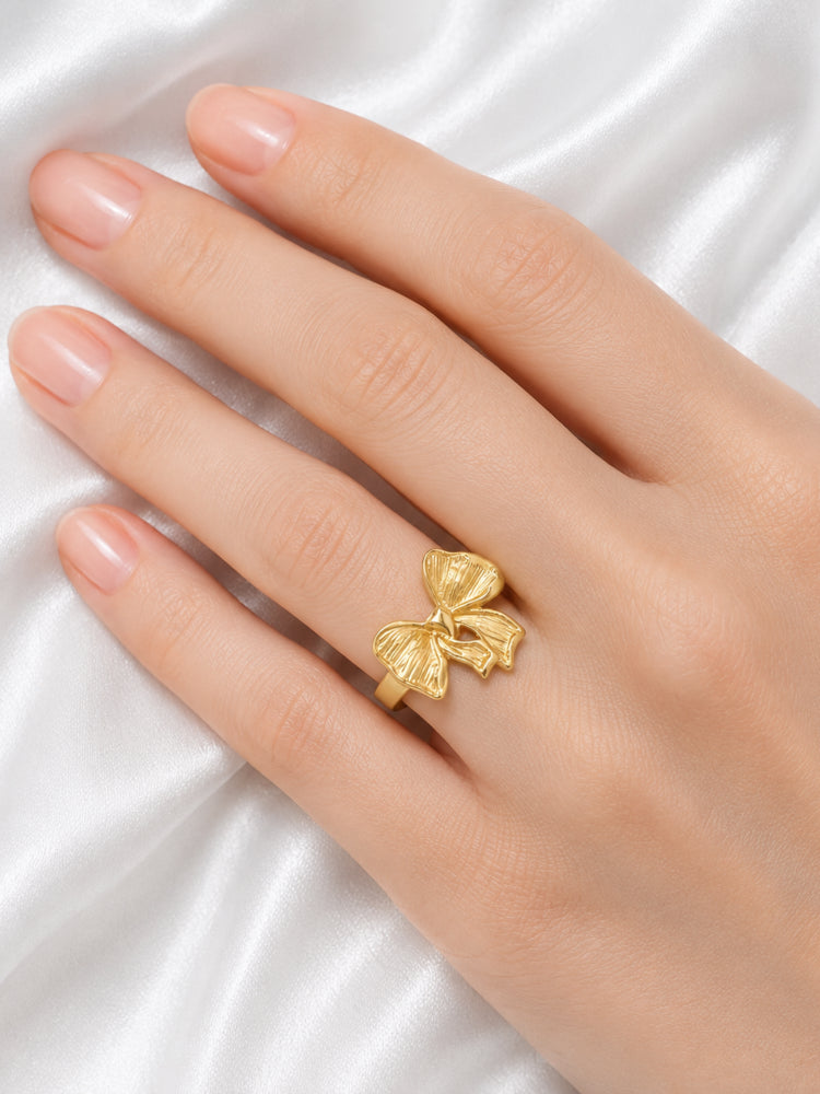 Anillo Ajustable Lazo Dorado