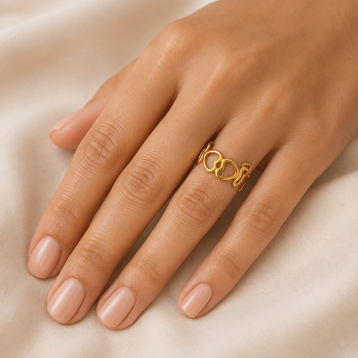 Anillo Ajustable Corona de Corazones