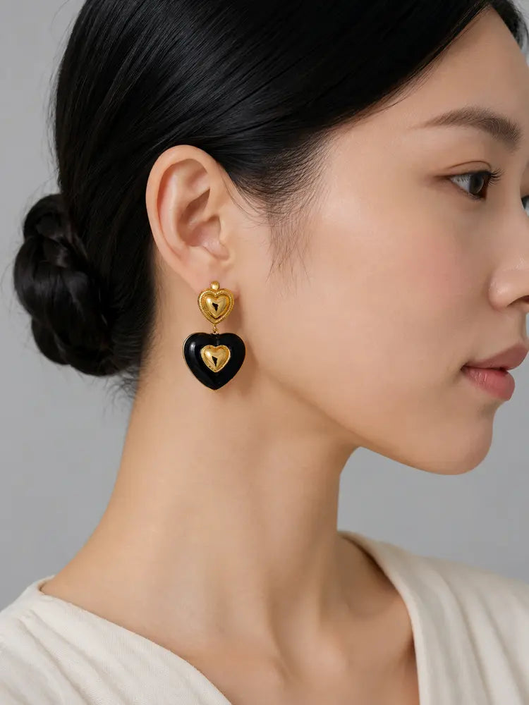 Aretes Corazón Negro