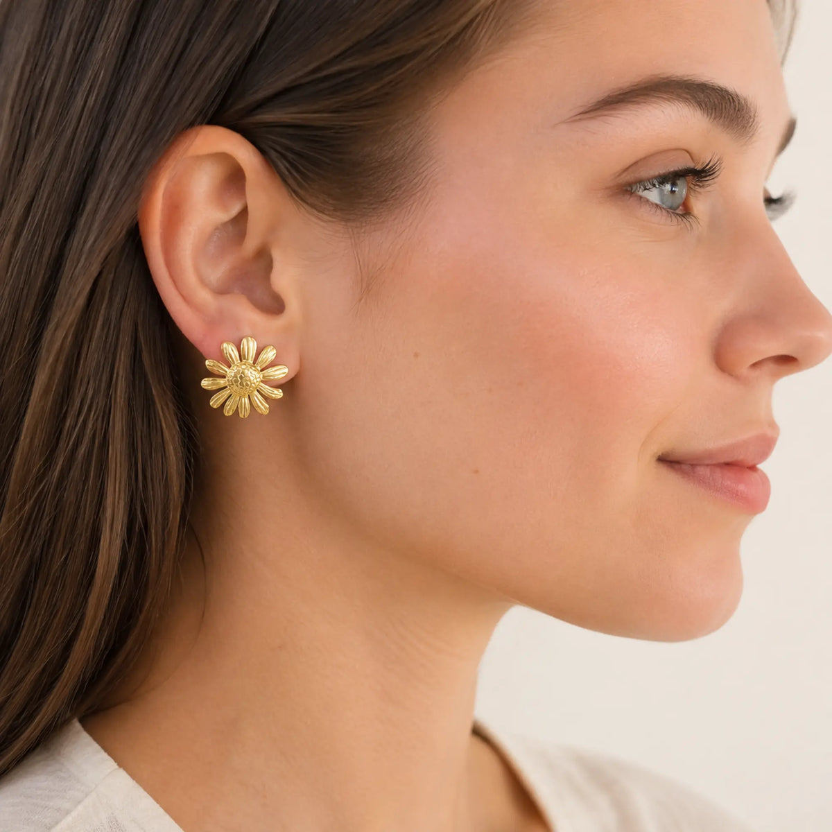 Aretes Flor Dorada