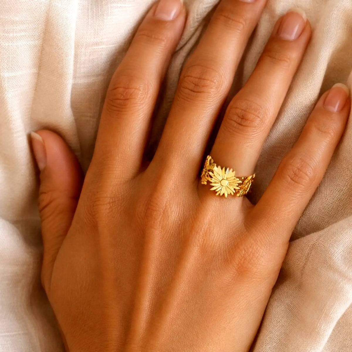 Anillo Ajustable Girasoles