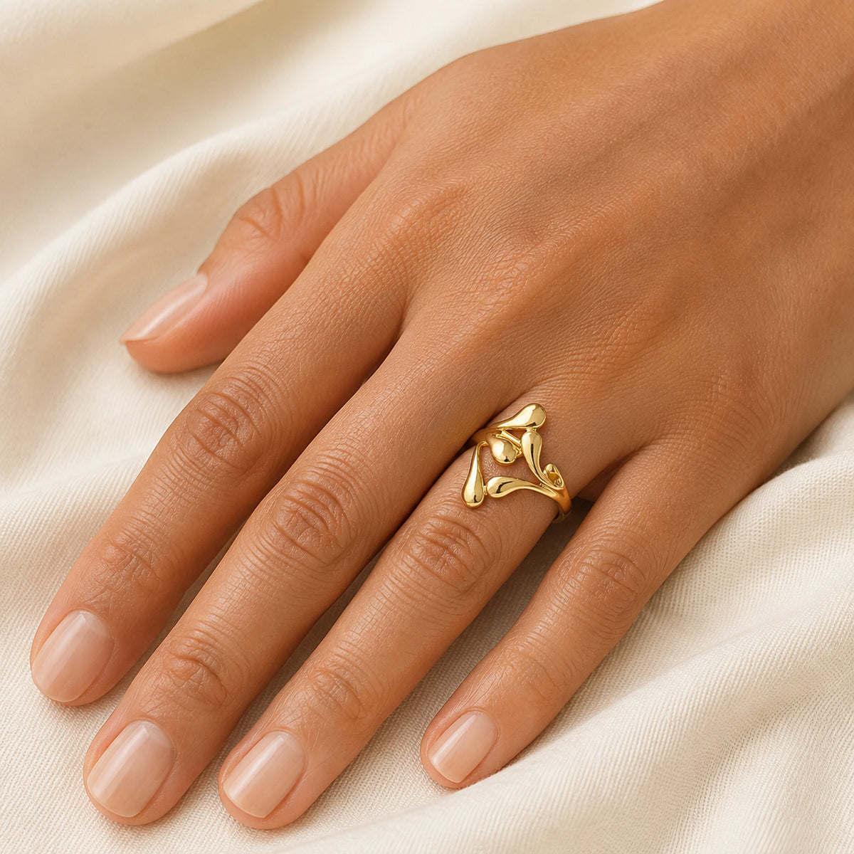 Anillo Ajustable Gotas Fluidas