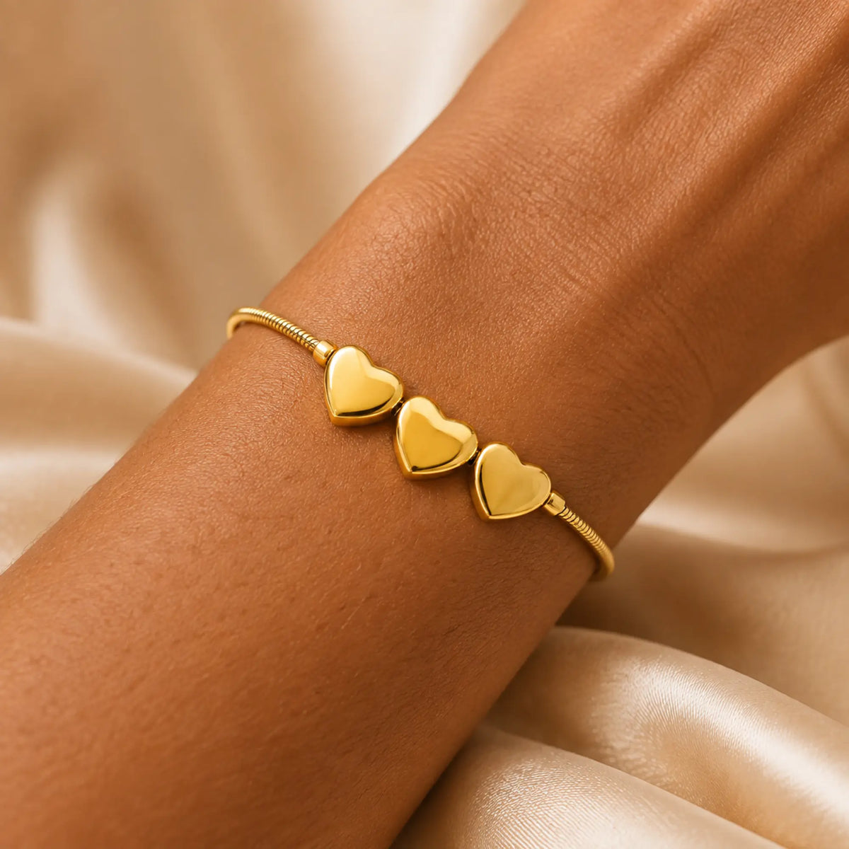Pulsera Tres Corazones
