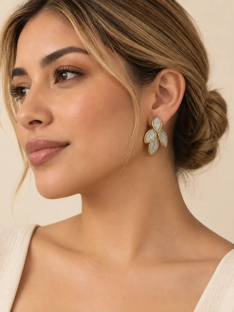 Aretes Pétalos Nácar